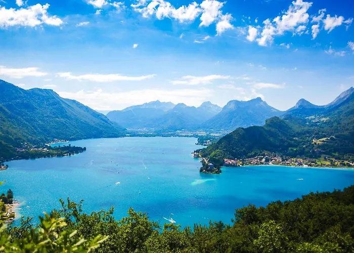 L\'Oasis 4 Etoiles - Triangle D\'Or, A 100M Du Lac, Parking Gratuit